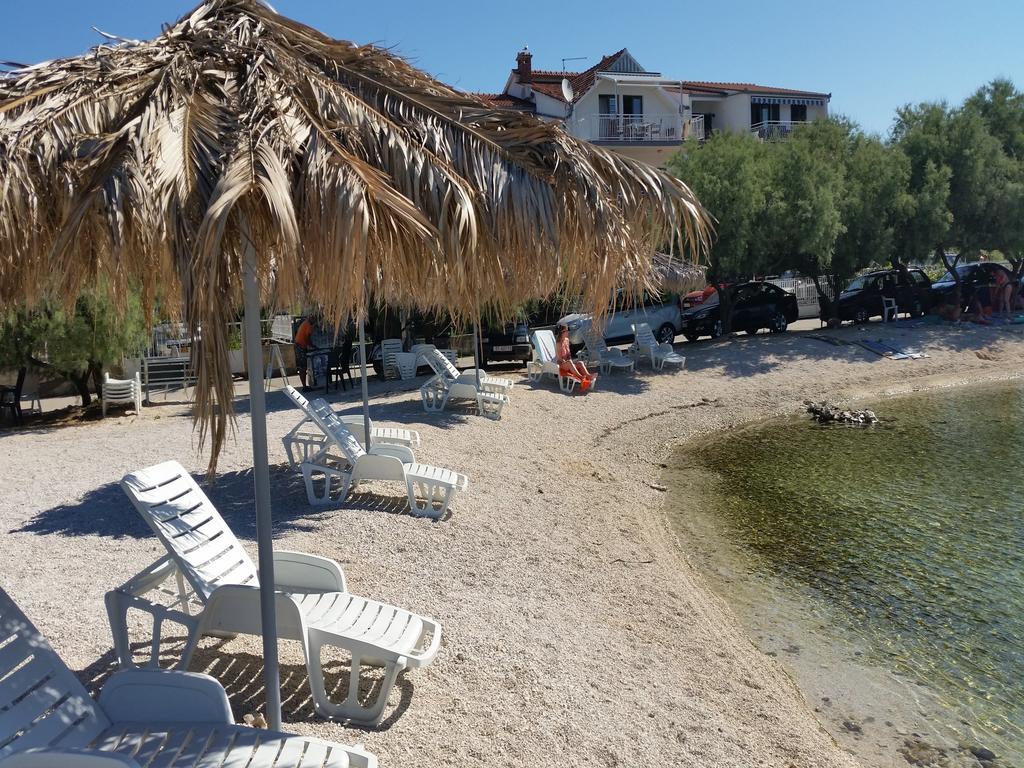 Viktorija Apartments Seget Vranjica Pokoj fotografie
