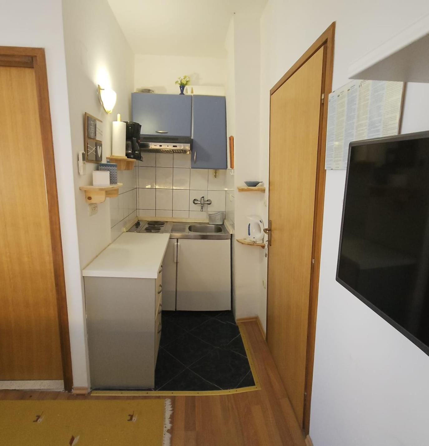 Viktorija Apartments Seget Vranjica Exteriér fotografie